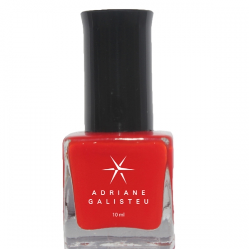 Esmalte Adriane Galisteu Cabaret
