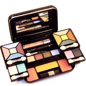 Kit Maquiagem Ruby Rose Com 23 Sombras