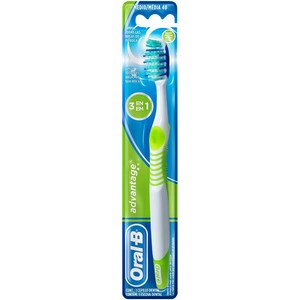 Escova Dental Oral B 40 Advantage Macia Com 1 Unidade
