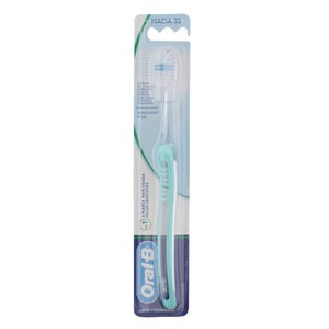 Escova Dental Oral B 35 Indicador plus Macia Media Com 1 Unidade